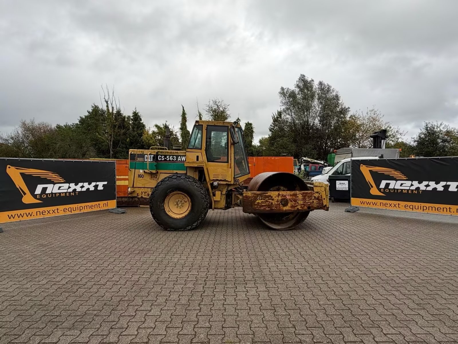 Caterpillar CS-563 AW