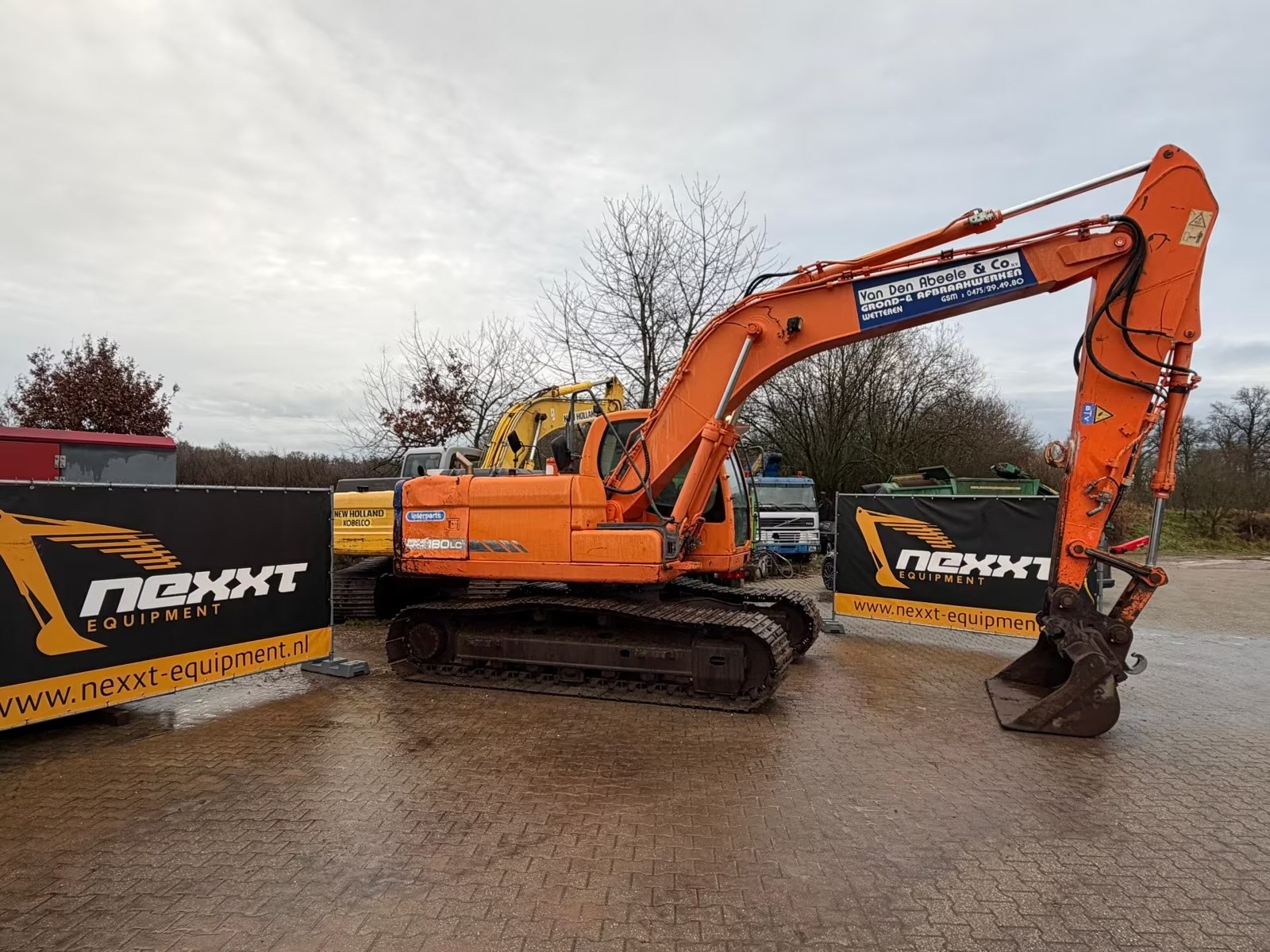 Doosan DX180LC