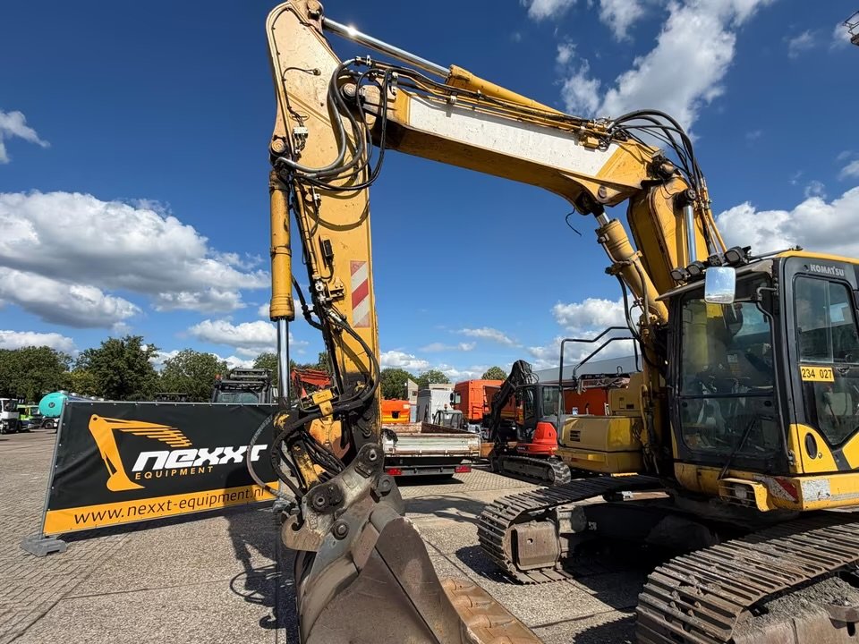 Komatsu PC240NLC-11 - Afbeelding 3